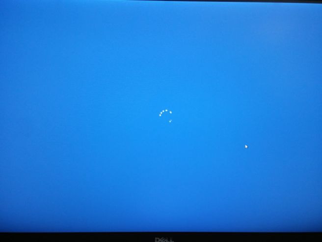 윈도우 로딩 화면과 오류 메시지